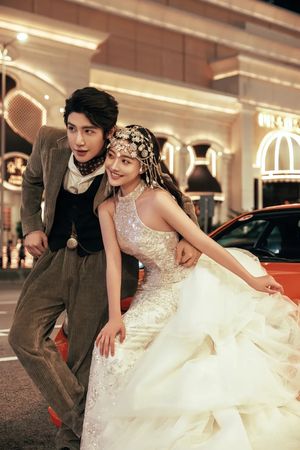 ▲▼短劇CP朱一未、白昕怡婚紗照曝光。(圖/翻攝自抖音)