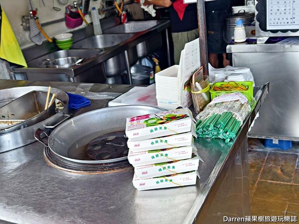 ▲▼彰化田中必吃在地高麗菜飯。(圖/部落客darren提供)