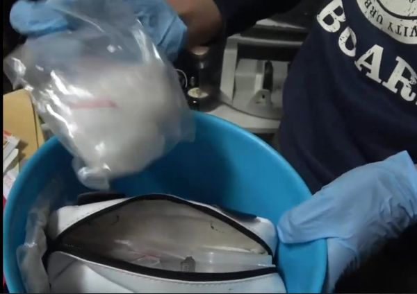 ▲海巡署彰化查緝隊查獲58歲周姓毒蟲其槍砲彈藥。(圖/彰化海巡提供)