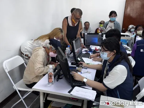 ▲▼馬太鞍溪溢流「報廢車慰助金」即起申請。(圖/公路局提供)