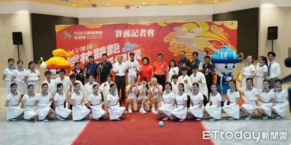 ▲縣府團隊與來賓齊聚舞台,宣布114全運會正式進入倒數時刻。(圖/記者游瓊華翻攝)