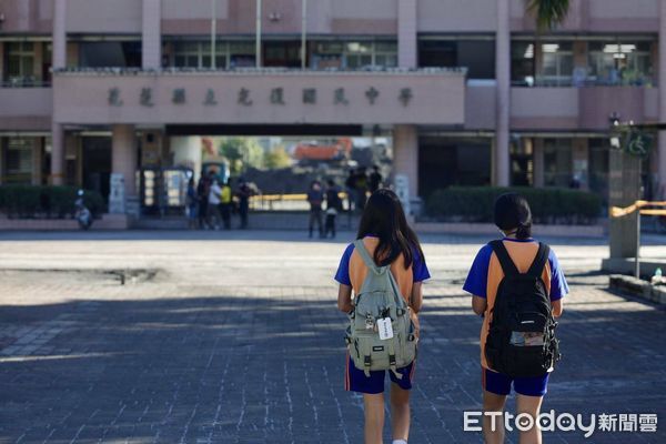 ▲▼光復災後復課首日,7校逾8成學生回歸校園 。(圖/花蓮縣政府提供,下同)