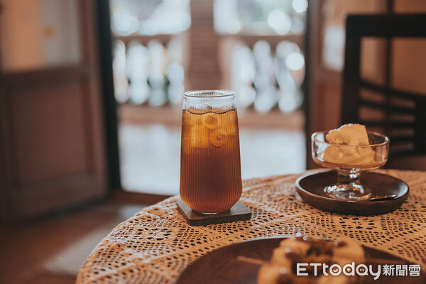 ▲台南大員皇冠假日酒店推出「非凡假期安平映像」住房專案,結合文化體驗與秋蟹美饌。(記者林東良翻攝,下同)