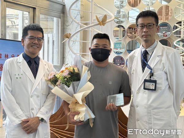 ▲台大醫院雲林分院「器官移植醫學中心」揭牌典禮現場,象徵醫療發展邁入新里程碑。(圖/記者游瓊華翻攝)