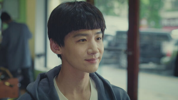 ▲《不眠日》由白敬亭主演。(圖/中天電視提供)