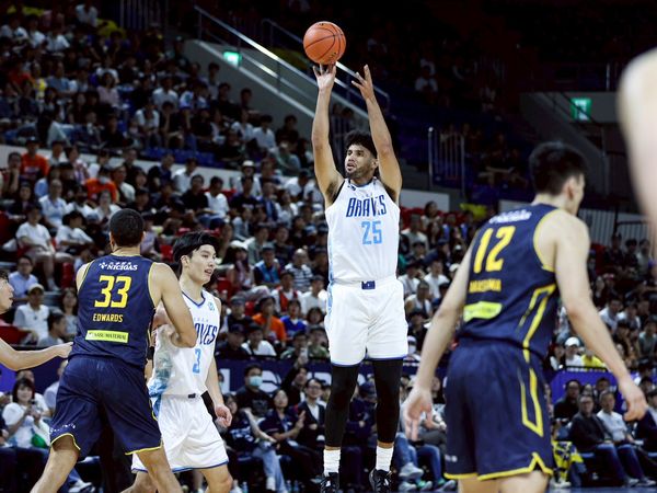 ▲勇士東超開幕戰,古德溫、莫巴耶、吳永仁、李洋、柏萊特、陳又瑋。(圖/勇士提供)