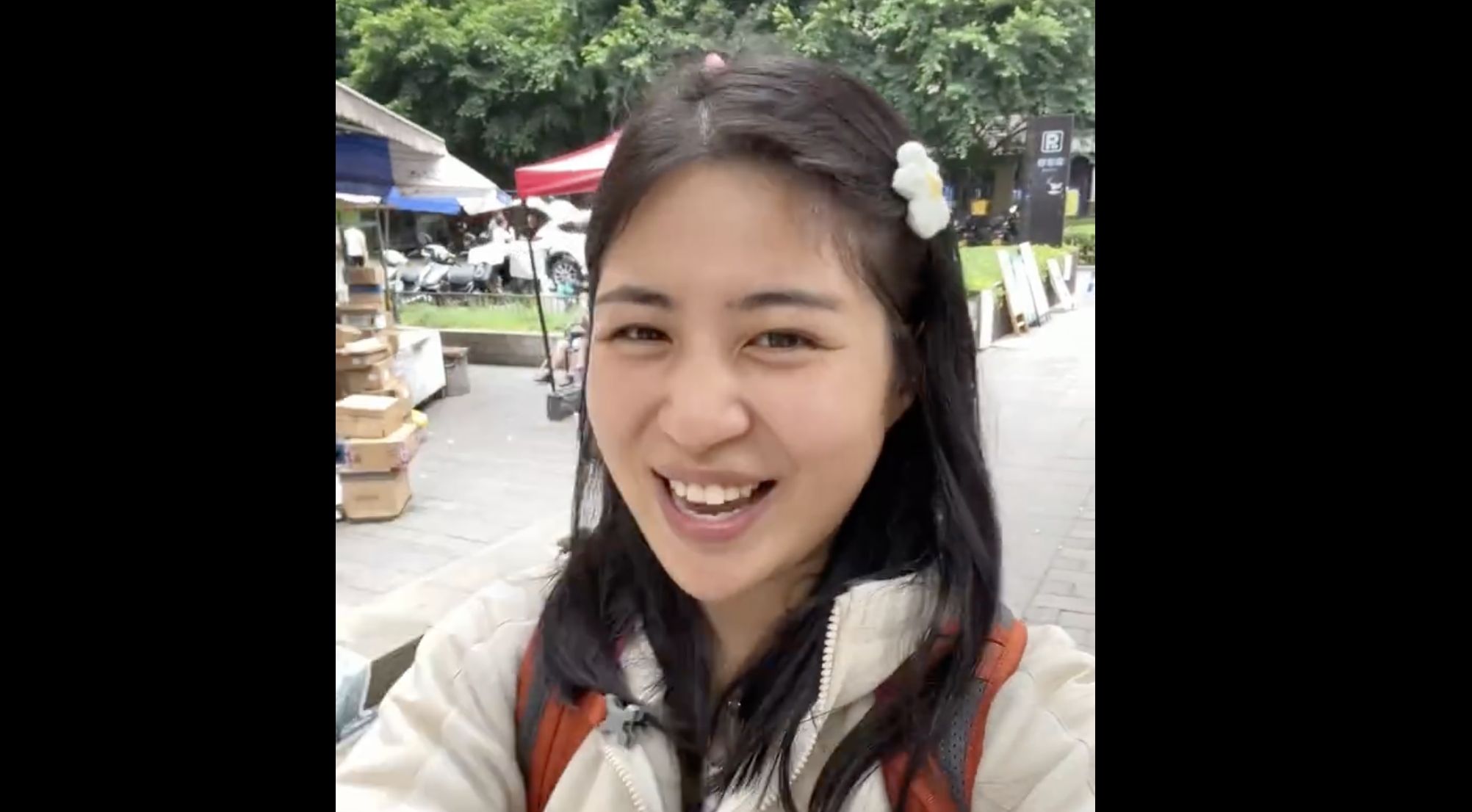 ▲大陸一名搞笑博主「完美婆娘」實測從重慶搭計程車跳表去內蒙古旅遊。(圖/翻攝微博)