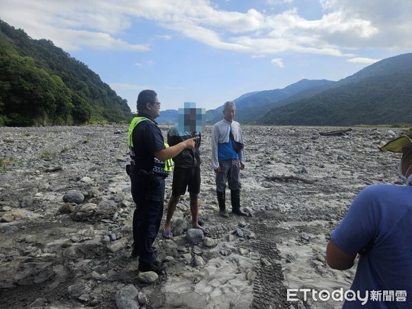 ▲▼28歲周姓男子盜取珍貴台灣扁柏漂流木被人贓俱獲。(圖/記者游芳男翻攝,下同)