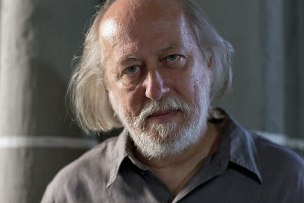 ▲▼2025諾貝爾文學獎,匈牙利作家卡撒茲納霍凱獲殊榮László Krasznahorkai 。(圖/翻攝Krasznahorkai官網)