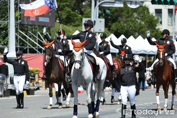 ▲雙十國慶大會,新北市騎警隊。(圖/記者林敬旻攝)