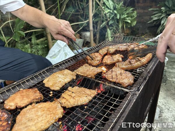 ▲▼中秋烤肉,示意圖。(圖/記者洪巧藍攝)