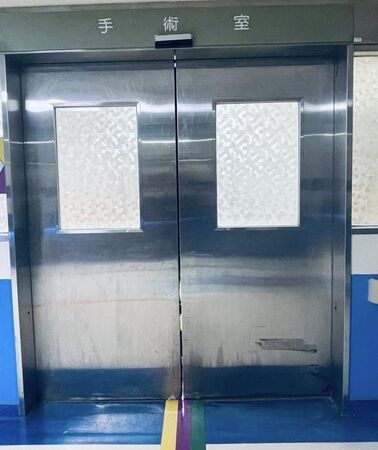 ▲▼唐從聖85歲母三進手術房 驚見40年前醫生再執刀。(圖/翻攝自Facebook/從從唐從聖)