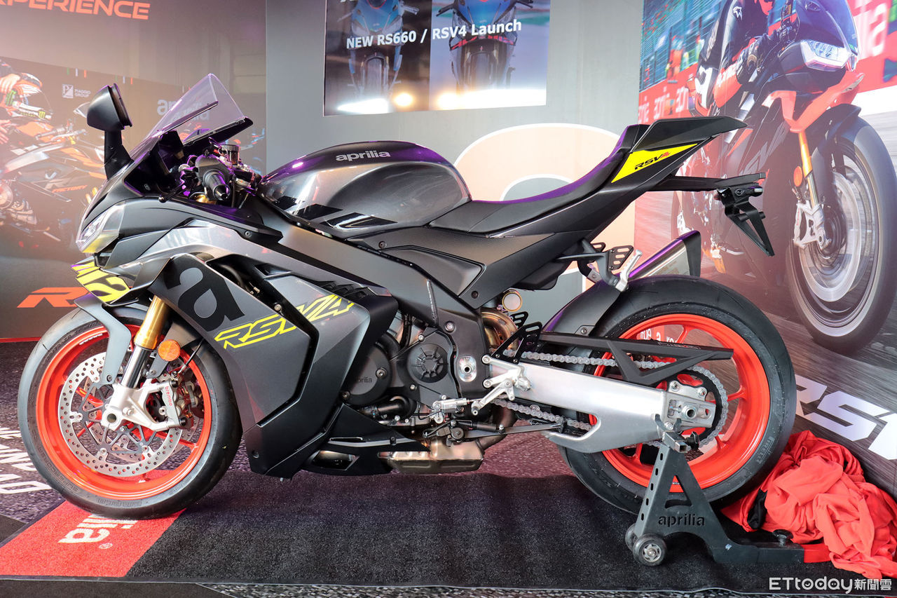 ▲51.9萬起!Aprilia「旗艦+中量級跑車重機」登台 GP級大翅膀上身。(圖/記者張慶輝攝)