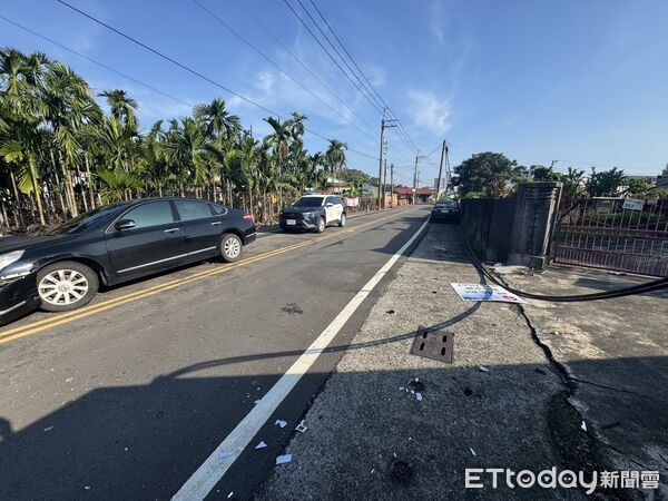 ▲▼屏東自撞車禍。(圖/記者陳崑福翻攝)