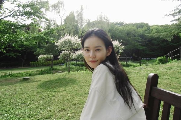 外送稿用 ▲▼金允慧。(圖/翻攝自Instagram/kimyoonhye_)