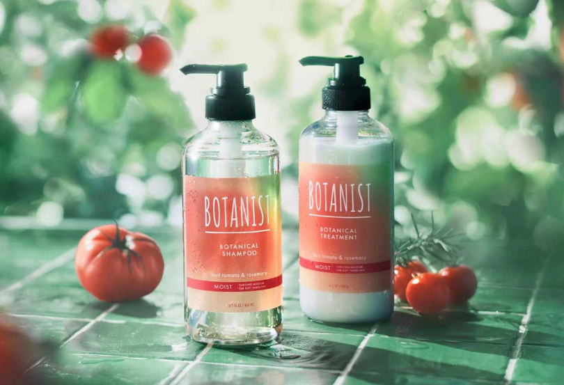 2025秋冬有趣可愛美妝大賞!LUSH怪物泡澡、BOTANIST番茄香洗髮沐浴、ORBIS三麗鷗聯名,超萌新品全盤點!