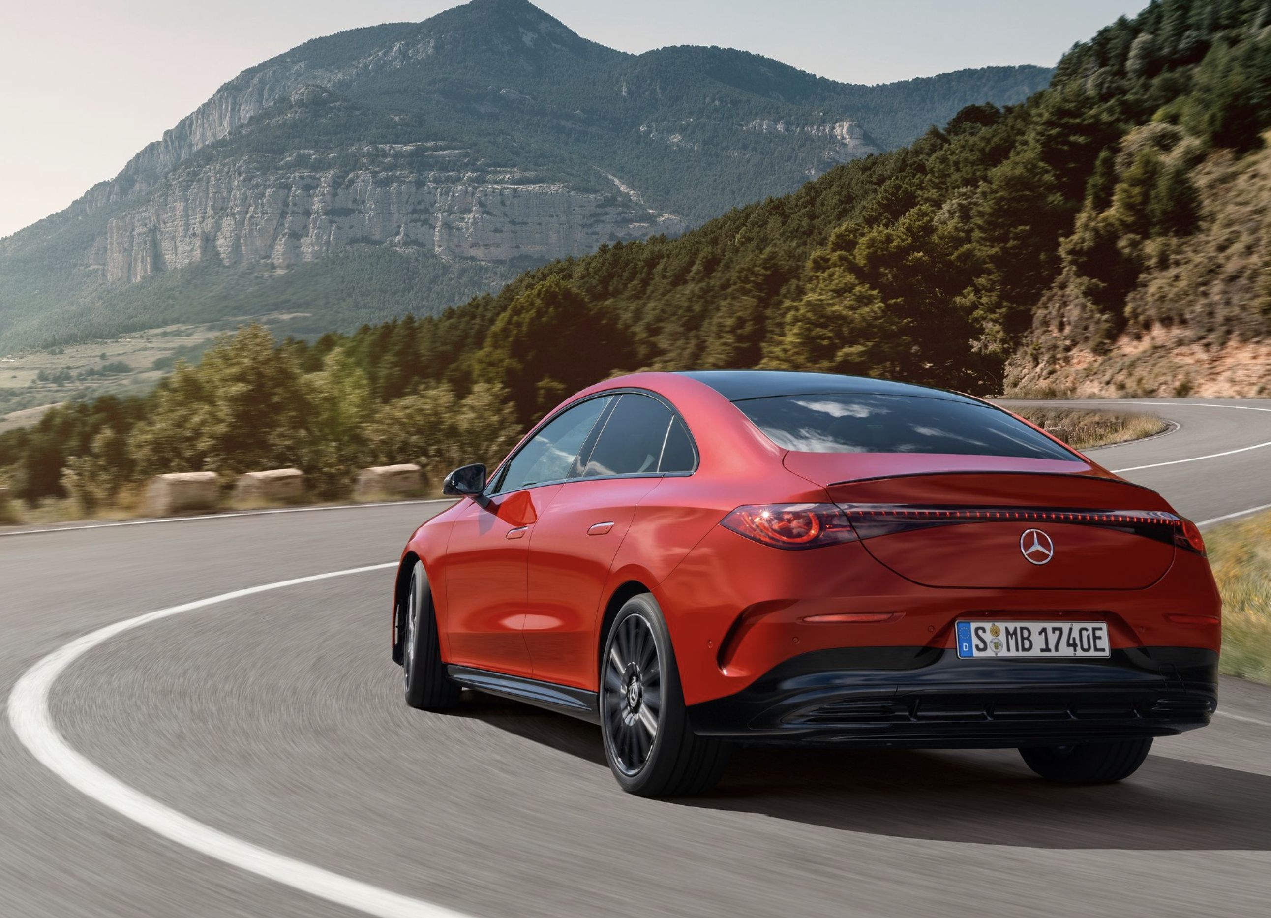 ▲賓士全新CLA電動車接單開跑!入手不用200萬。(圖/翻攝自賓士)