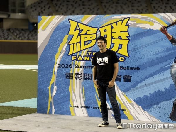 ▲《絕勝》電影主演 王識賢、鳳小岳。(圖/記者胡冠辰攝)