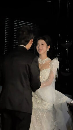 ▲▼短劇女神林琦婷點頭答應求婚。(圖/翻攝自微博)