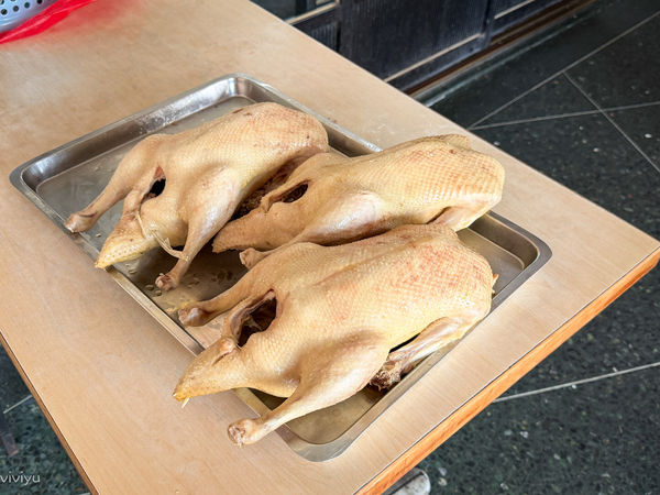 ▲▼雲林斗南40年老字號「圓環當歸鴨」!在地人激推溫潤藥膳當歸鴨麵線。(圖/部落客VIVIYU提供)