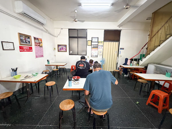 ▲▼雲林斗南40年老字號「圓環當歸鴨」!在地人激推溫潤藥膳當歸鴨麵線。(圖/部落客VIVIYU提供)