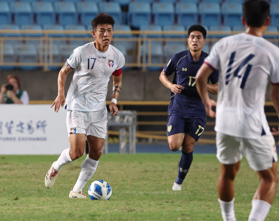 ▲中華男足慘敗泰國,總教練黃哲明賽後請辭、中華男足精神領袖陳柏良。(圖/中華足協提供)