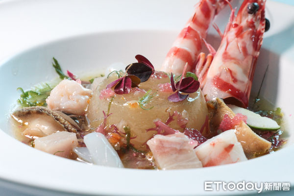 ▲金澤ORIGO餐廳客座宜蘭archi 藝廚。(圖/記者黃士原攝)