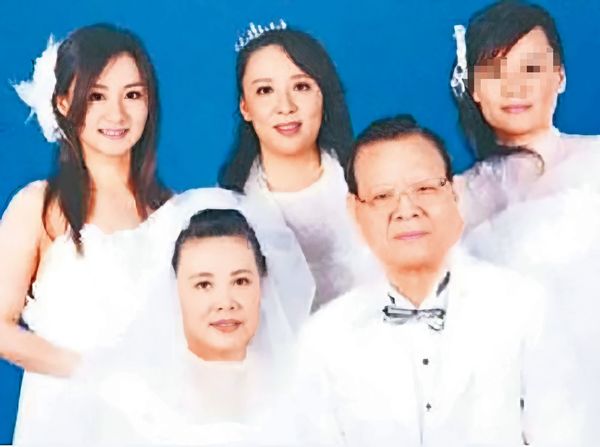 瓊瑤女神鬧家變/二姊帶母報警「遭監視」 陳德容3姊妹疑為房產、照護鬧翻