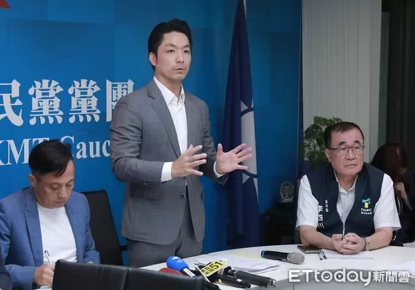 ▲▼蔣萬安向國民黨黨團說明重大議法案。(圖/記者周宸亘攝)