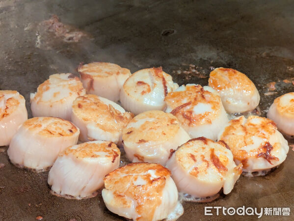 ▲探索廚房改裝必吃菜色一次看。(圖/記者黃士原攝)