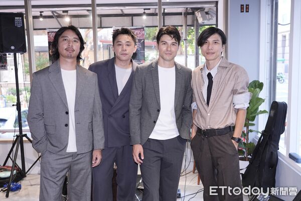 ▲▼鳳小岳&壓克力柿子。(圖/記者鄭毓齡攝)