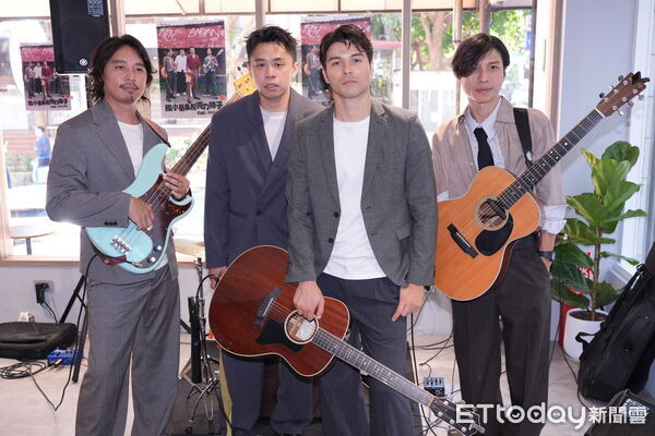 ▲▼鳳小岳&壓克力柿子。(圖/記者鄭毓齡攝)