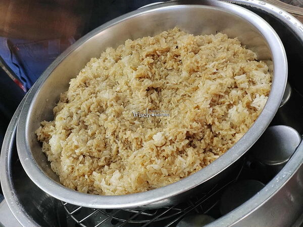 ▲▼阿萬油飯。(圖/部落客WISELY’S 拍拍照寫寫字授權提供)