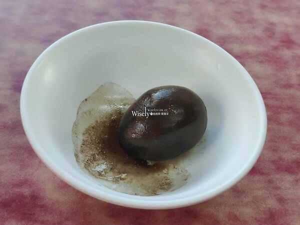 ▲▼阿萬油飯。(圖/部落客WISELY’S 拍拍照寫寫字授權提供)