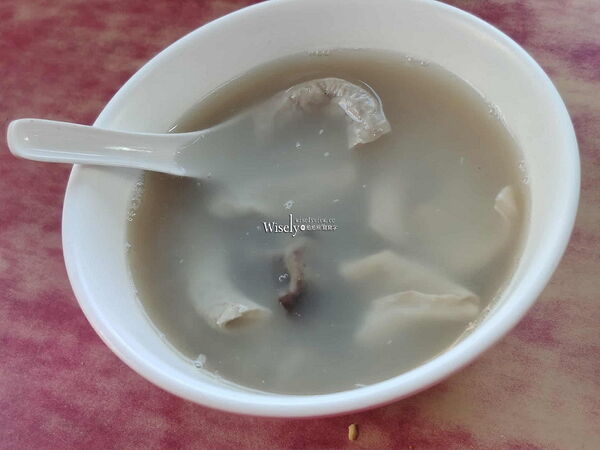 ▲▼阿萬油飯。(圖/部落客WISELY’S 拍拍照寫寫字授權提供)