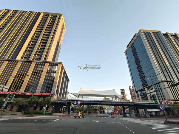 ▲▼阿萬油飯。(圖/部落客WISELY’S 拍拍照寫寫字授權提供)