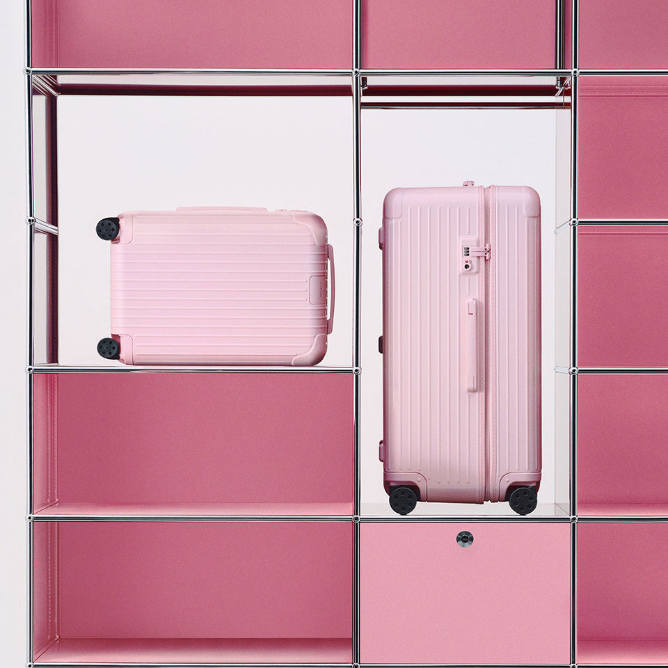 TUMI,RIMOWA,CROWN,行李箱,箱包,旅行,出遊,粉紅色,。(圖/記者李薇攝、品牌提供)