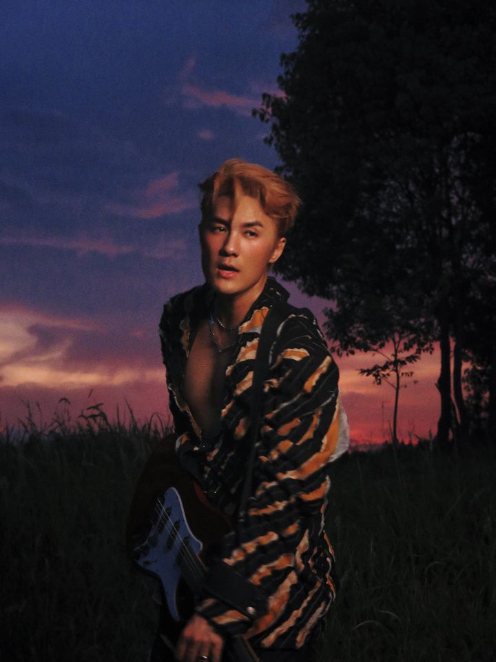 ▲▼吳克群〈沒了命愛你〉。(圖/六度空間提供)