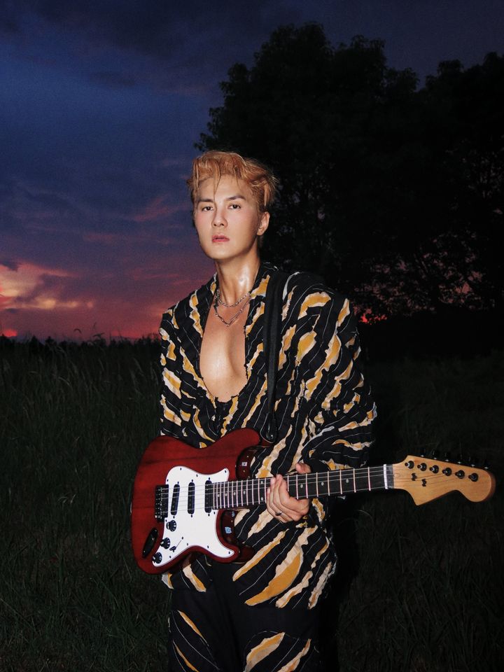 ▲▼吳克群〈沒了命愛你〉。(圖/六度空間提供)