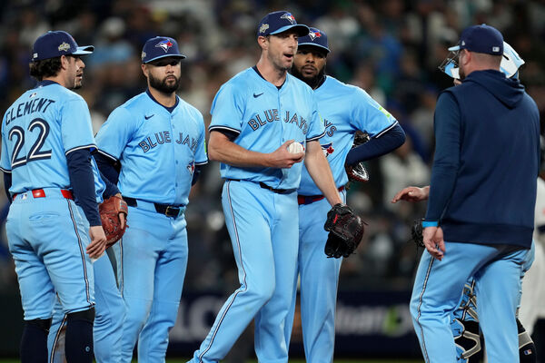 ▲塞揚王牌薛茲爾(Max Scherzer)回春,藍鳥客場大勝水手追平戰局 。(圖/達志影像/美聯社)