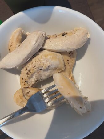 ▲▼傅孟柏半裸炸出大胸肌。(圖/翻攝自臉書)