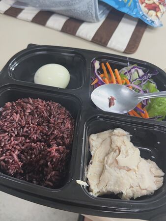 ▲▼傅孟柏半裸炸出大胸肌。(圖/翻攝自臉書)