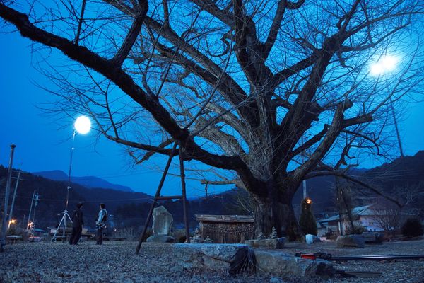 ▲▼頌樂撞見「華莎鬼影」!面無表情盯著她 全身發毛:家裡只有玟星。(圖/華映提供)