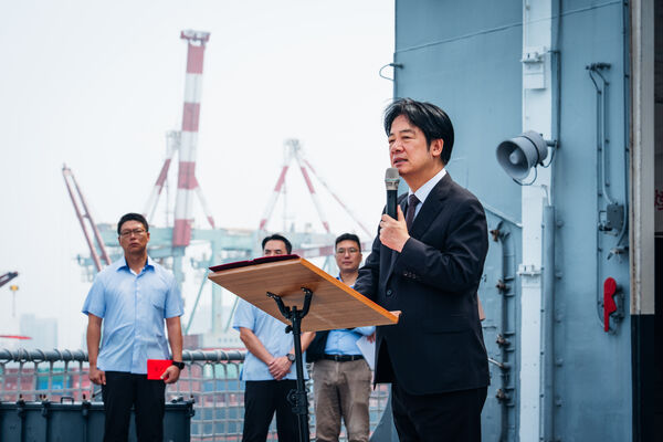 ▲▼總統賴清德勗勉海軍62.1水面作戰支隊聯合截擊作戰計畫演練。(圖/總統府提供)