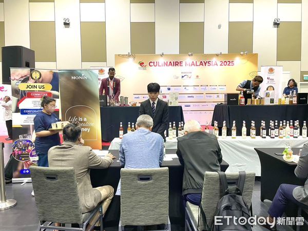 ▲崑山科大餐飲系學生遠赴馬來西亞參加FHM國際廚藝大賽,勇奪金銀銅三獎,展現台灣調酒實力。(記者林東良翻攝,下同)