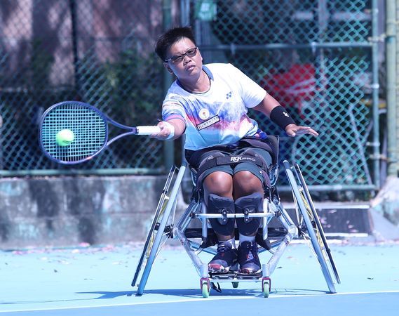 ▲台灣Quad組好手黃楚茵歷經5小時「三盤大戰」突圍、馬來西亞布拉漢首戰拉下第3種子、俄羅斯拉沃娃曾站上過青少年「世界第一」寶座。(圖/南野子國際整合行銷)