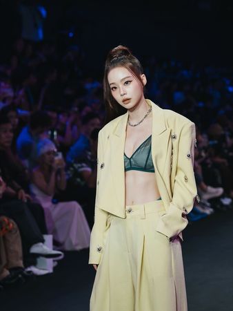 ▲孫淑媚登上台北時裝週。(圖/翻攝自Instagram)