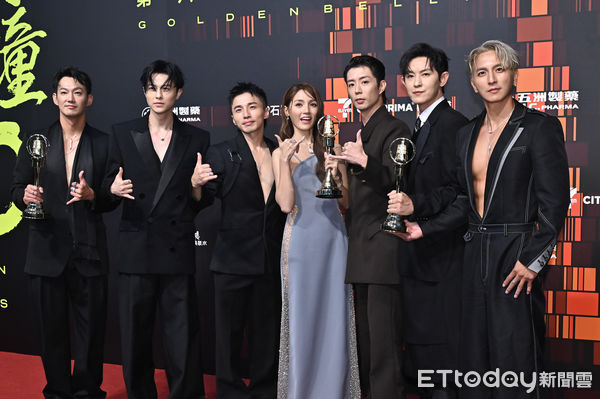 ▲第60屆金鐘獎節目類頒獎典禮,實境節目主持人獎,敖犬、小煜、威廉、阿緯、小杰、王子、朵拉 Dora/來吧!哪裡怕。(圖/記者李毓康攝)