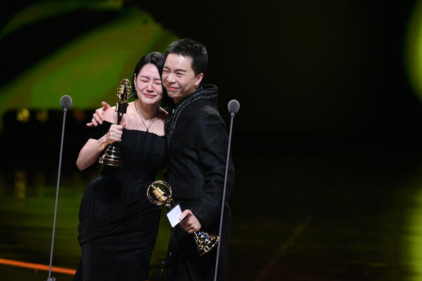 ▲小S蔡康永金鐘獎。(圖/三立提供)