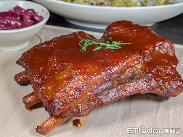 ▲WILDWOOD原木燒烤牛排海鮮餐廳秋冬菜色。(圖/記者黃士原攝)